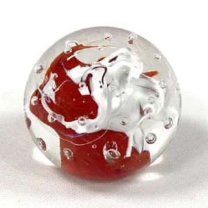 Skleněné těžítko - barevné červeno bílé