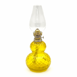 Petrolejová lampa káro žlutá