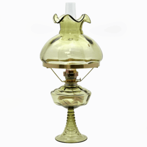 Petrolejová lampa Milada se stínidlem lesní zelená