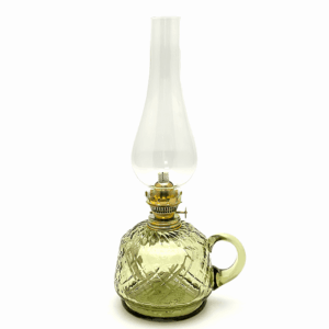 Petrolejová lampa lesní zelená kerosene lamp