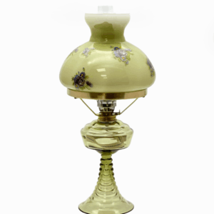 Petrolejová lampa Vanda se stínidlem lesní zelená