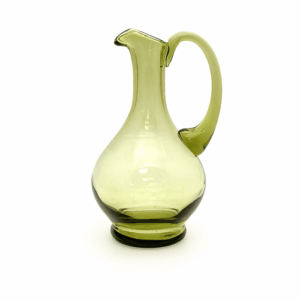 Skleněná karafa na víno