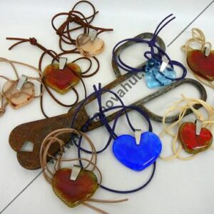 Skleněné šperky- srdce - kůže