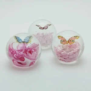 Těžítko s motýlem - paperweight