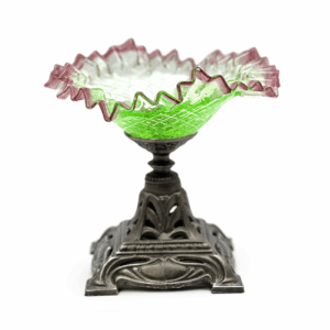 Mísa s cínovou nohou