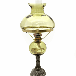 Petrolejová lampa s cínovou nohou