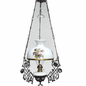 Závěsná petrolejová lampa