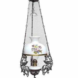 Závěsná petrolejová lampa