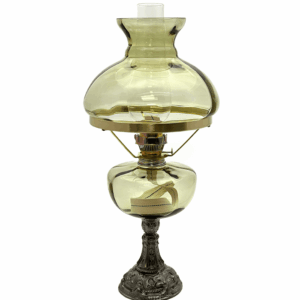 Petrolejová lampa s cínovou nohou