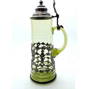 Skleněný tuplák s cínovou ozdobou a víkem