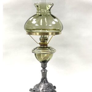 Petrolejová lampa s cínovou nohou - lesní zelená