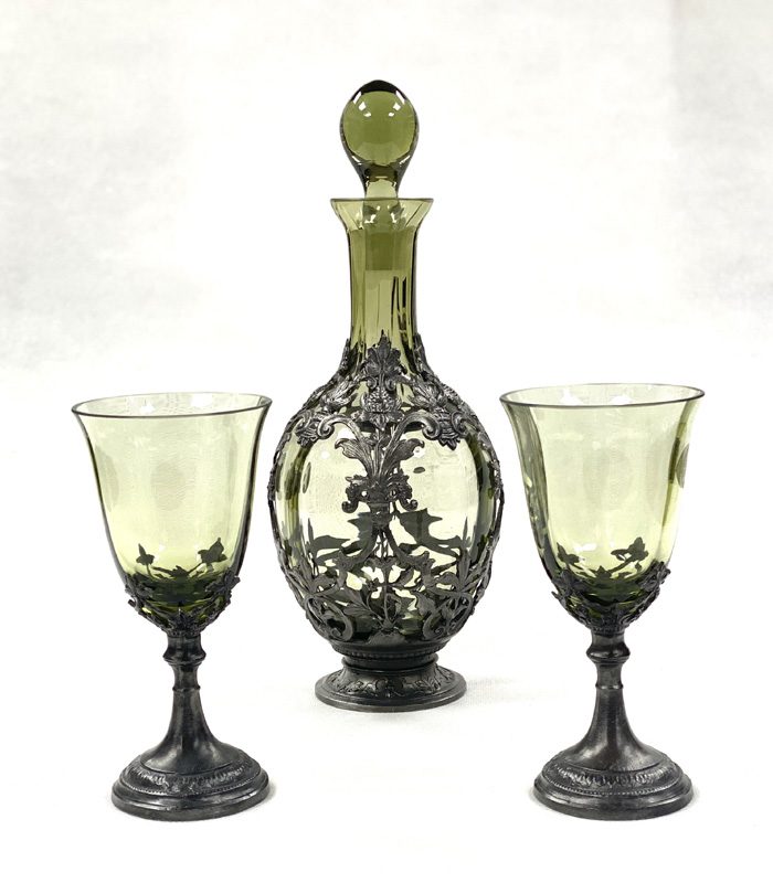 Dárková souprava zdobená cínem