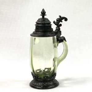 Sklenice na pivo zdobená cínem