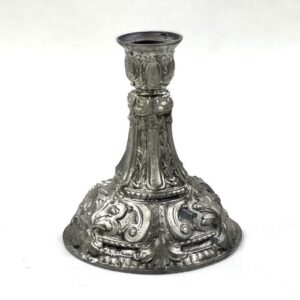 Cínová noha k petrolejové lampě